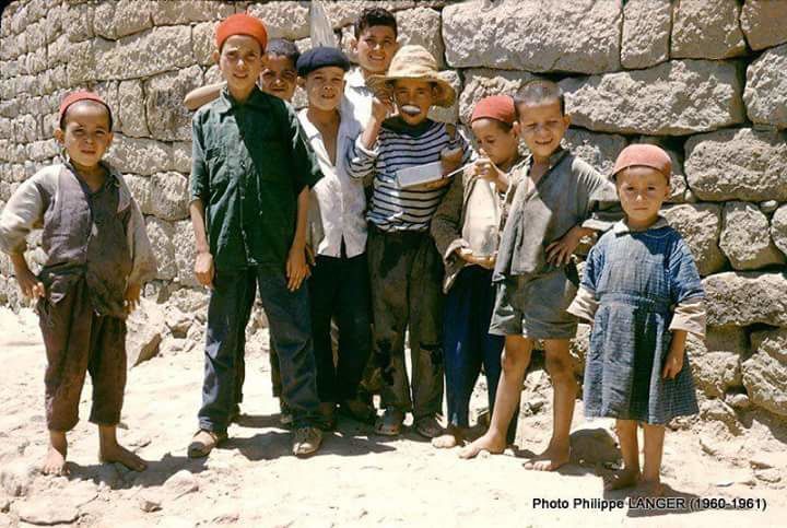 Enfants algériens sous la colonisation
