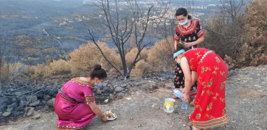 Femmes kabyles incendie