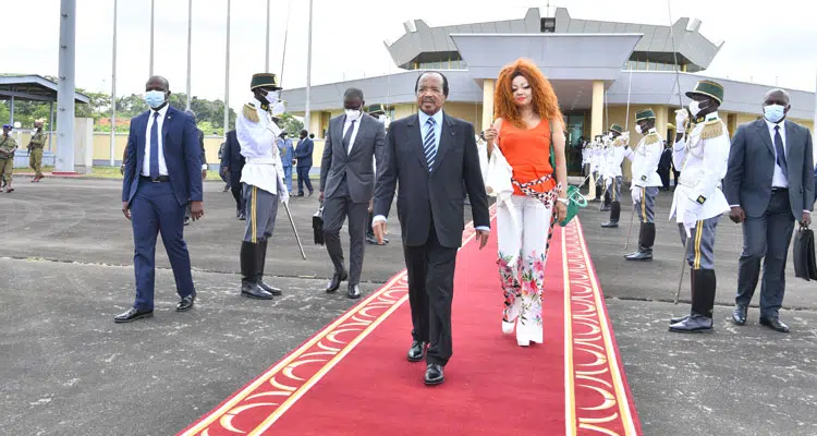 Paul Biya et sa femme Chantale.