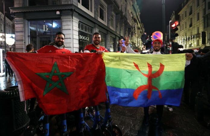 Drapeau amazigh et marocain