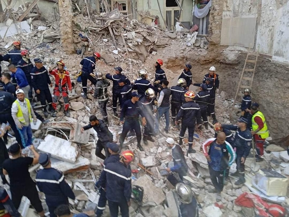 Immeuble effondré à Oran