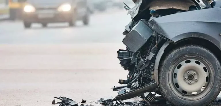 Début 2026 sous tension : hausses des carburants et durcissement du code de la route ravivent la colère sociale