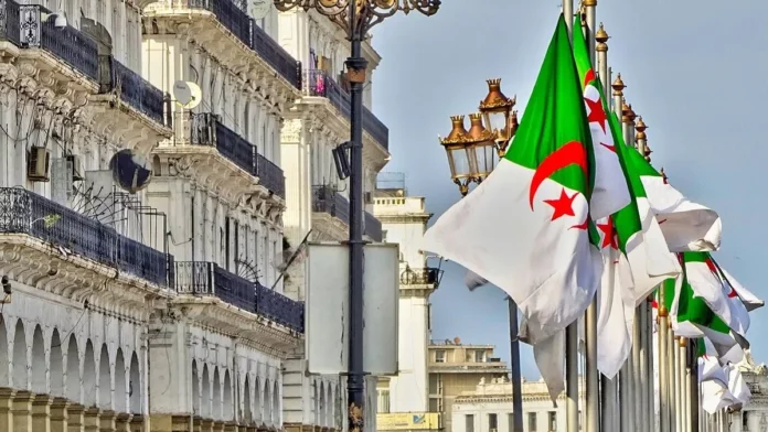 Alger drapeau