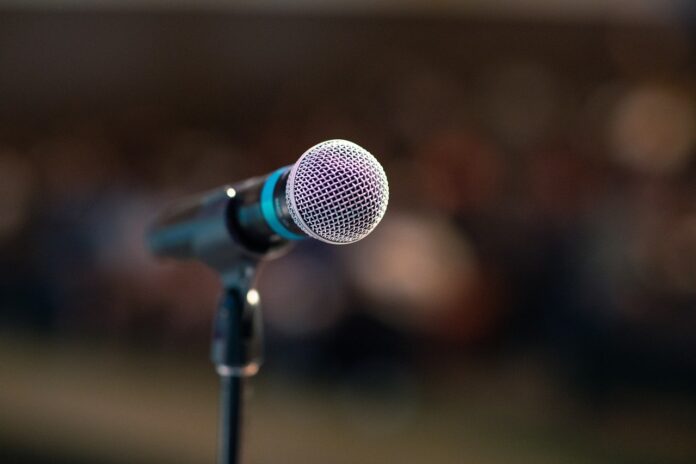 Microphone