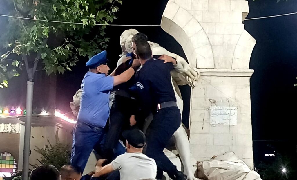 Statue de Ain El Fouara