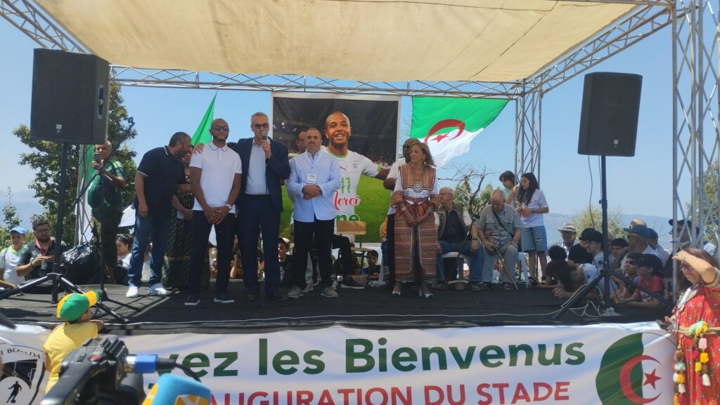Yacine Brahimi à Ait Bouaddou