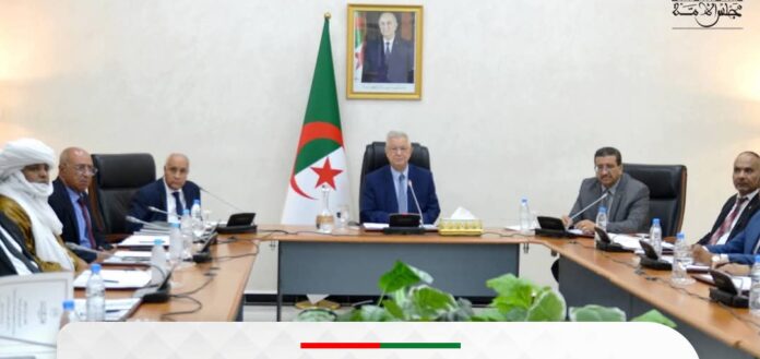 Quand le Sénat donne des leçons de démocratie !