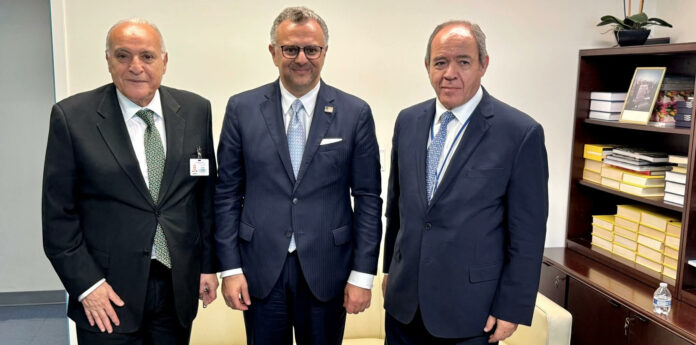 Attaf avec Messaoud Boulos, conseiller spécial du président américain pour les affaires africaines.