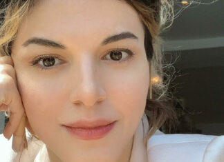 Mansoureh Kamari : « Ma vie passée en Iran m’avait dépouillée de mon identité » Mansoureh Kamari