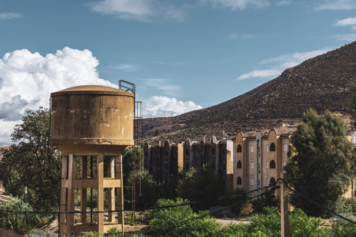 Château d’eau de l’époque coloniale, Aïn Defla, octobre 2025 Château d’eau de l’époque coloniale, Aïn Defla, octobre 2025