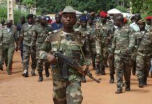 Guinée-Bissau : Fernando Dias en tête, les résultats définitifs attendus soldats de Guinée Bissau