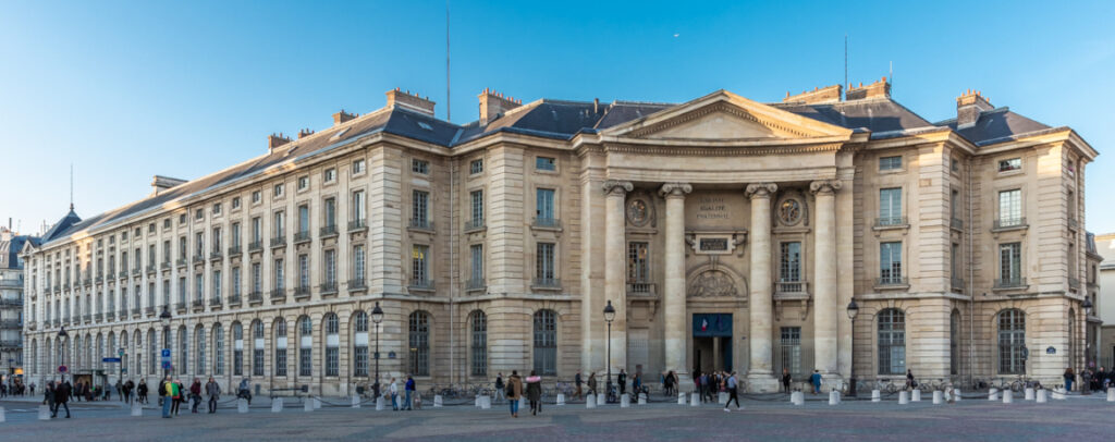 Université Panthéon Assas 1