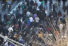 Iran : la colère populaire s’élève dans les rues de Téhéran et des provinces La rue iranienne manifeste.
