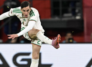 CAN 2025 : Boulbina envoie l’Algérie en quarts de finale Boulbina en plein shoot vainqueur.