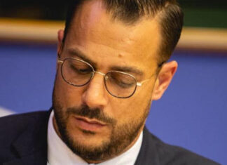 Marseille : le député insoumis Sébastien Delogu convoqué devant la justice en pleine campagne municipale Le député insoumis Sébastien Delogu