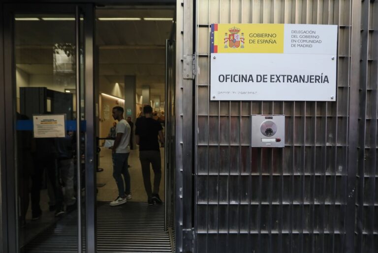 L&rsquo;Espagne va régulariser plus de 500 000 sans papiers
