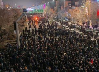 Manifestations en Iran : plus d’une quarantaine de morts déjà La rue iranienne contre le régime des mollahs