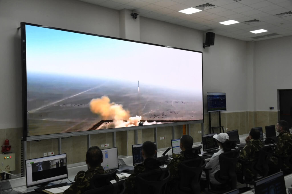 Lancement du satellite Alsat-3B